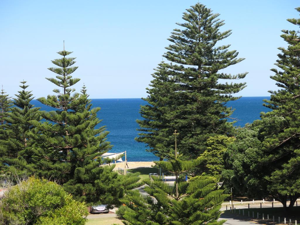 Cottesloe Marine Apartment - Executive Escapes Perth Exterior photo