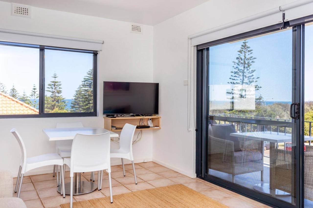 Cottesloe Marine Apartment - Executive Escapes Perth Exterior photo